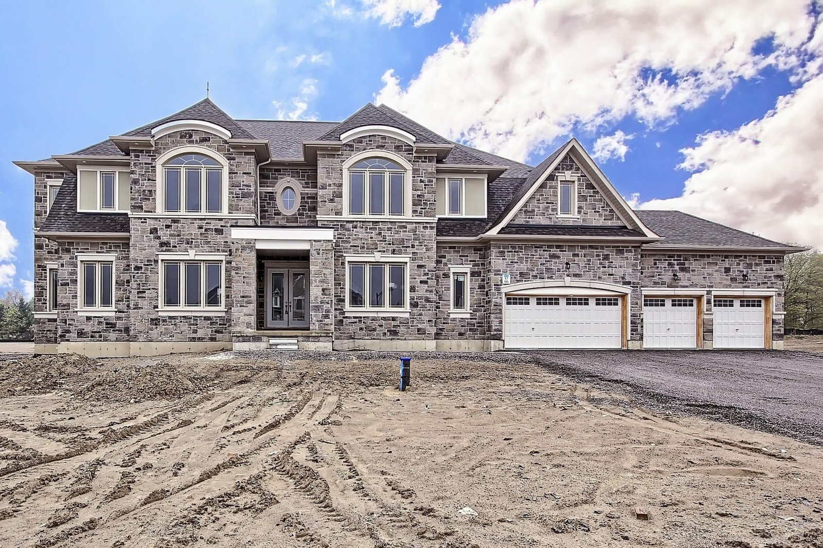 Residential Real Estate Services Richmond Hill